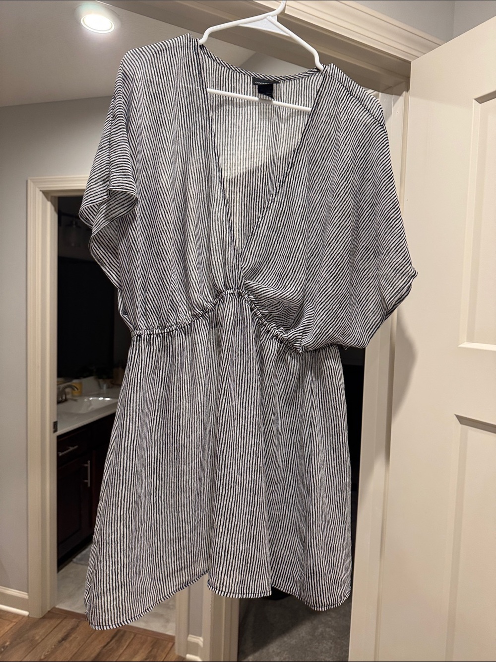 Women's Black & White Stripe Swim Cover-Up Tunic